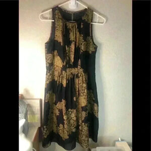 TIBI New York 100 % silk dress black and gold Sz 2